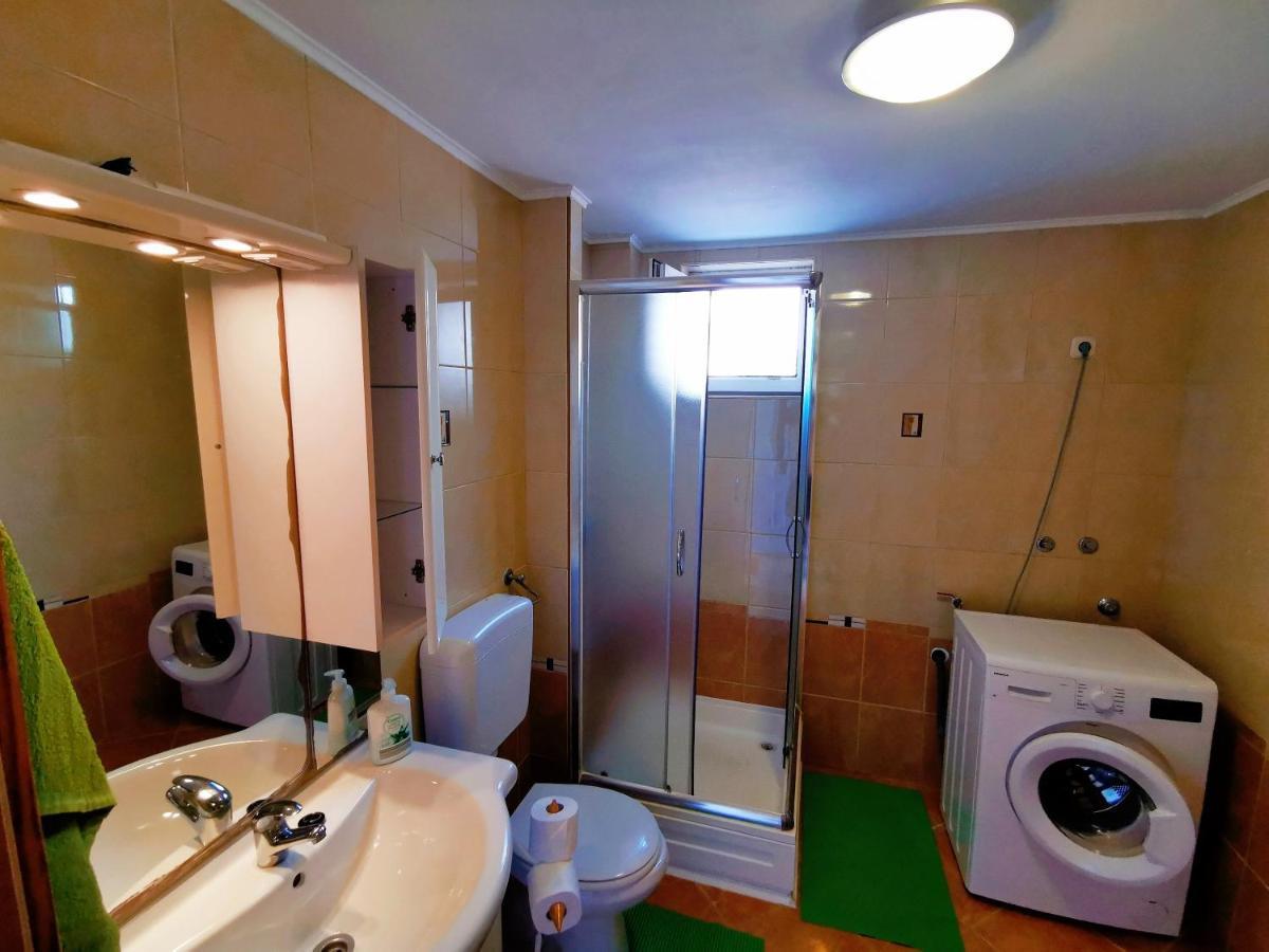 ויר Apartments Ivan מראה חיצוני תמונה